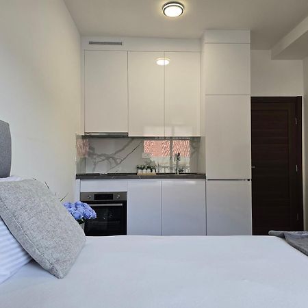 Adriatic Apartments ブドヴァ エクステリア 写真