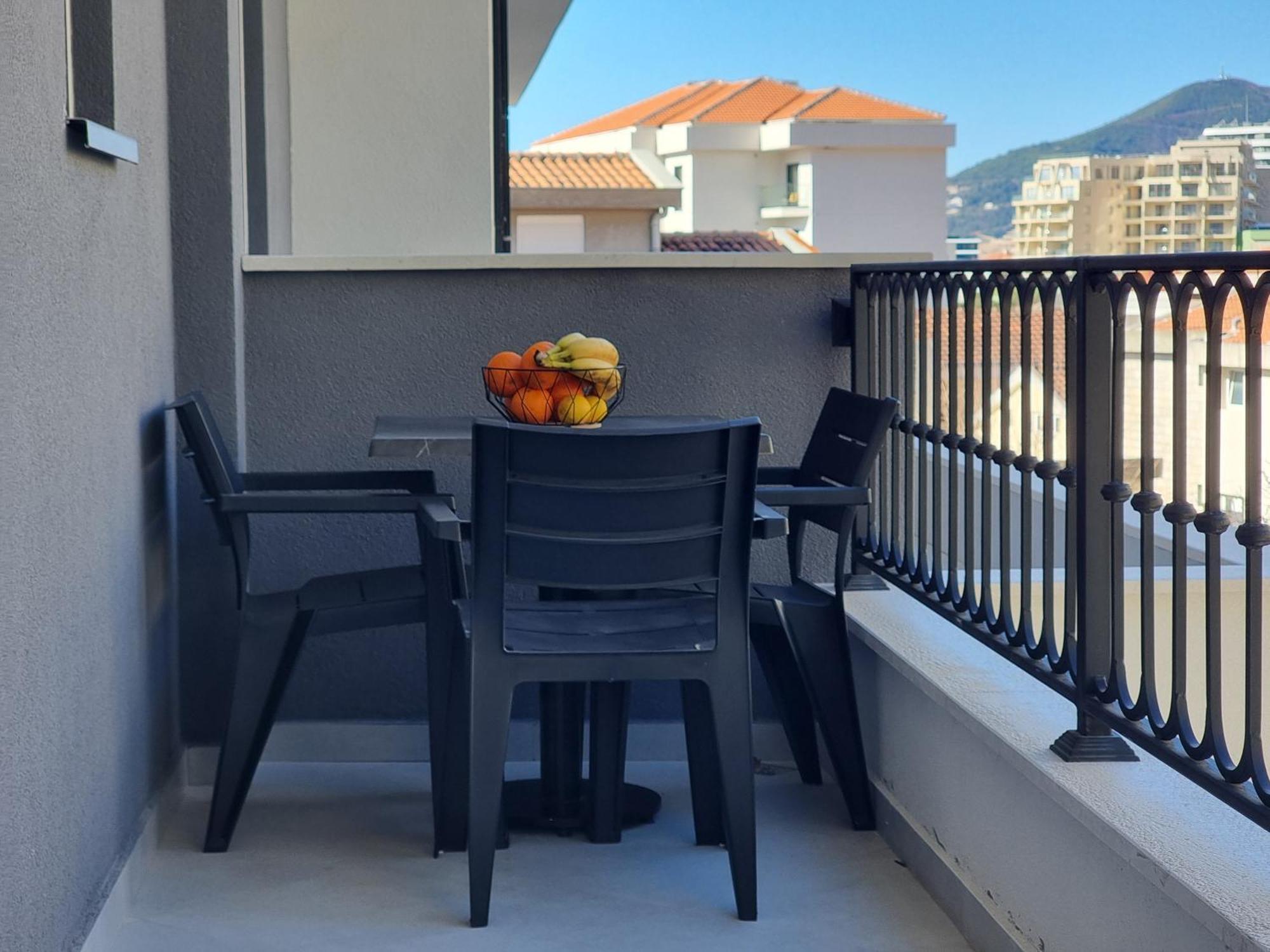 Adriatic Apartments ブドヴァ エクステリア 写真