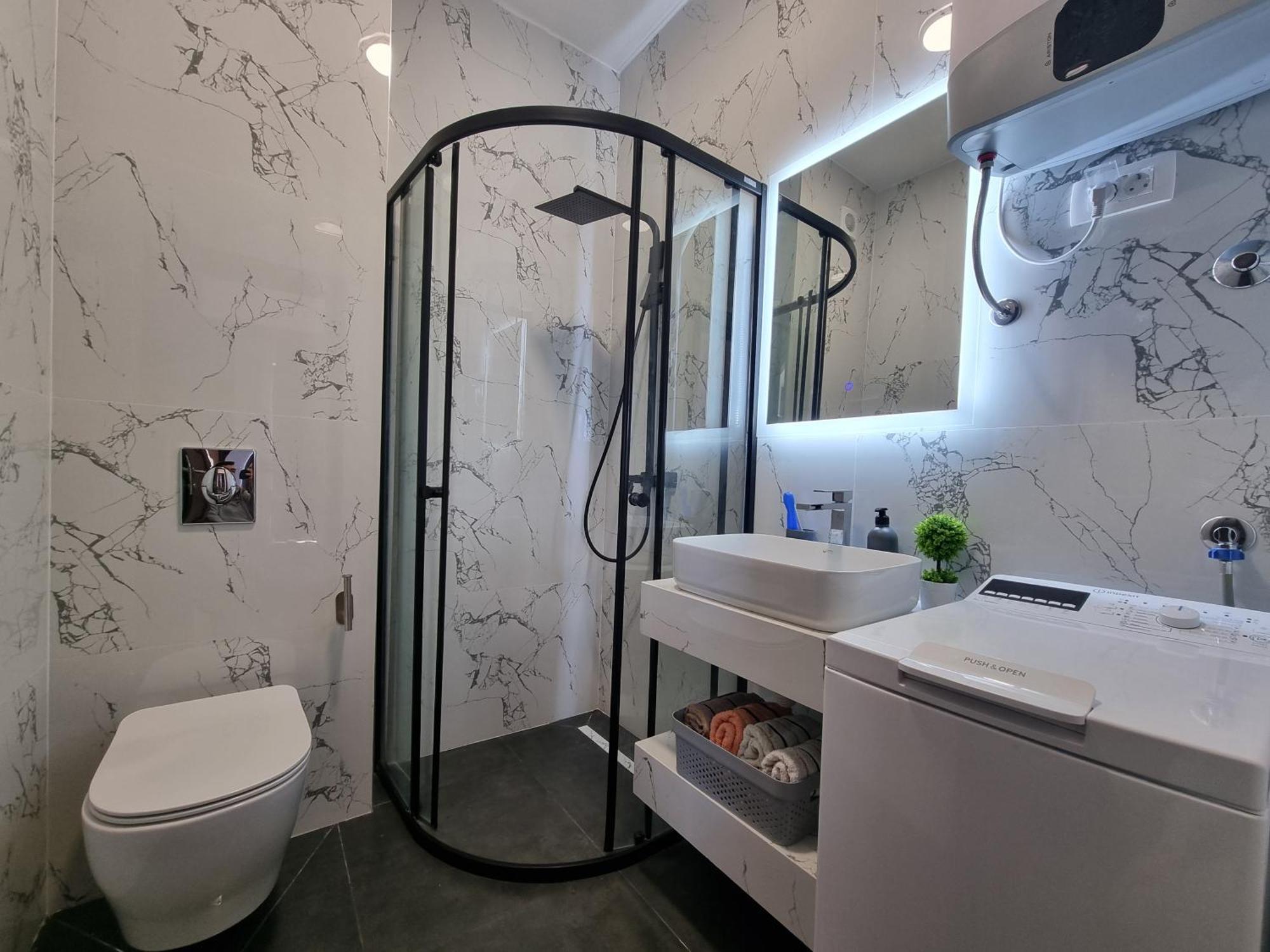 Adriatic Apartments ブドヴァ エクステリア 写真