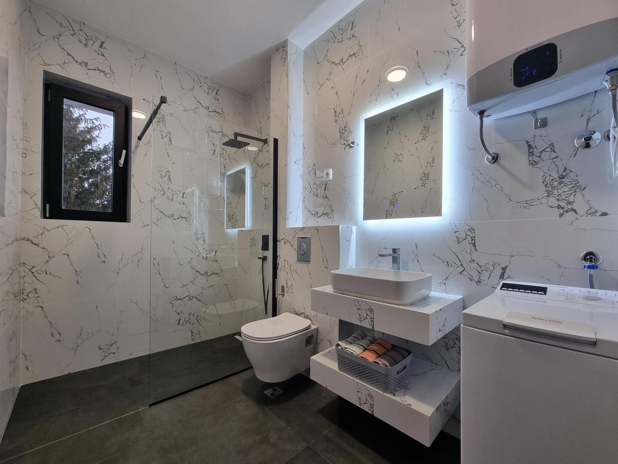 Adriatic Apartments ブドヴァ エクステリア 写真