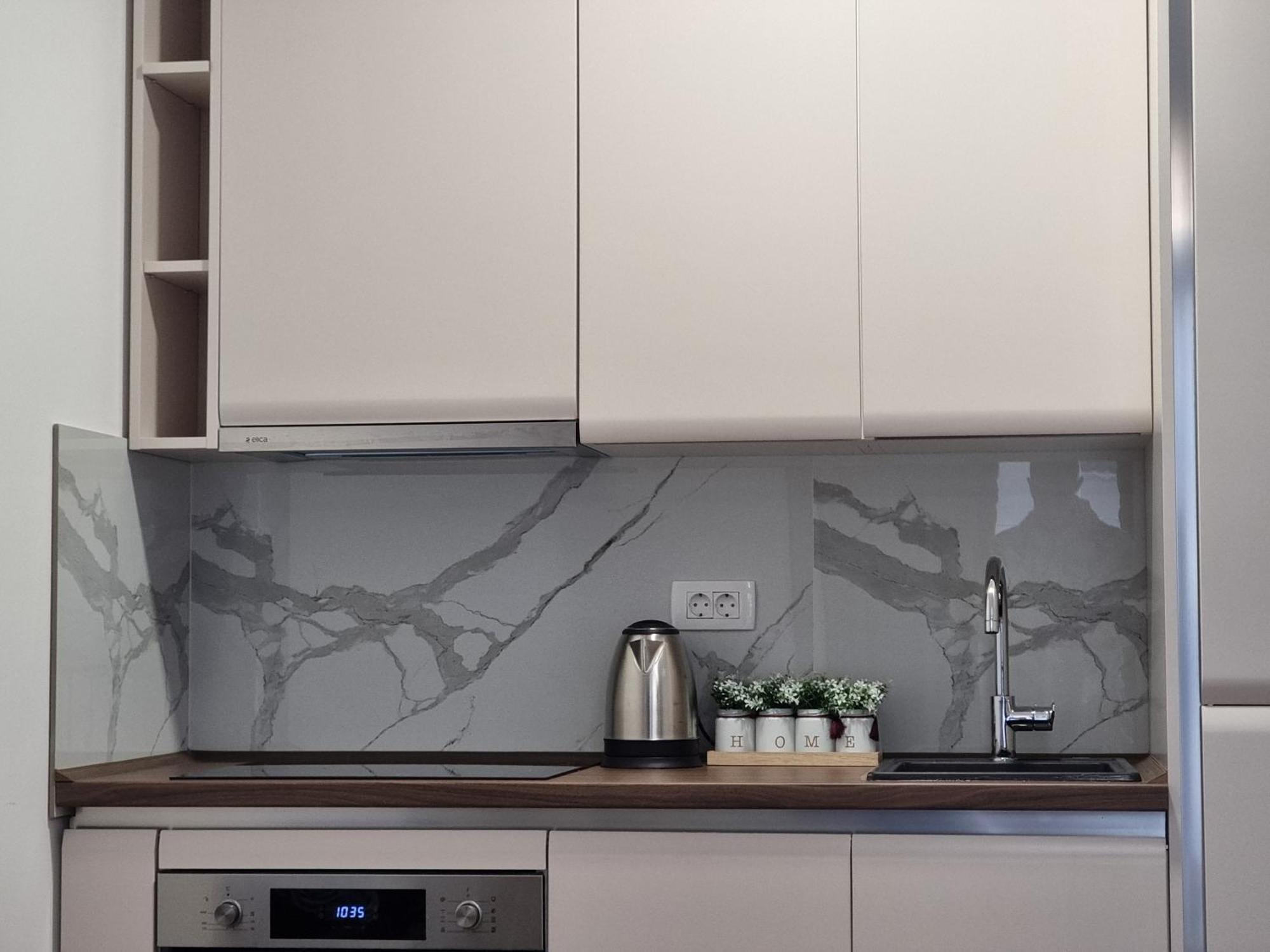 Adriatic Apartments ブドヴァ エクステリア 写真